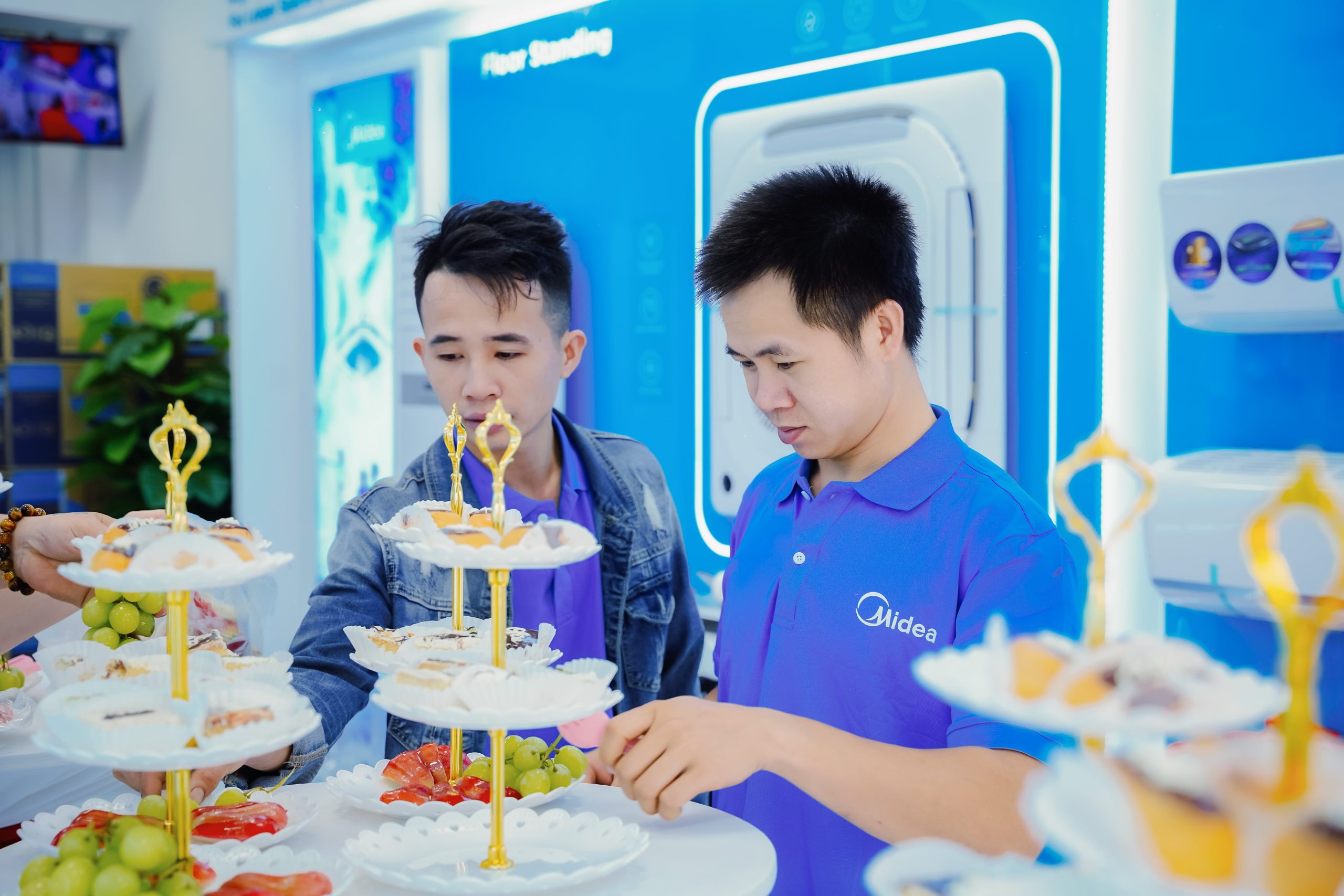 LỄ Khai TrƯƠng Midea Gold Shop Nam HƯng